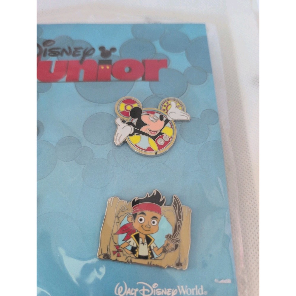 Disney Parks Disney Junior Handy Manny Mickey Mouse Clubhouse Booster 4 Pin Set - Picture 2 of 4